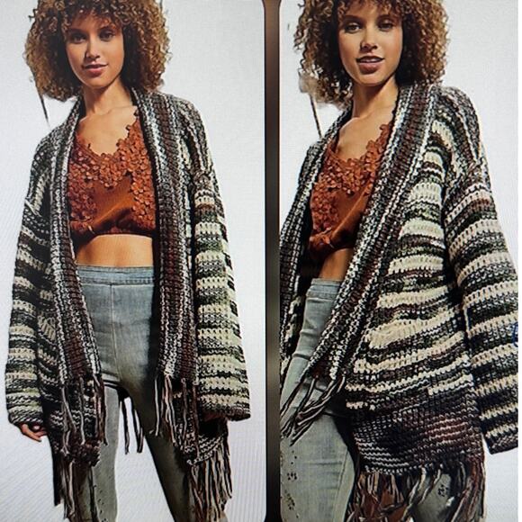 POL Striped Oversized Chunky Boho Knit Fringe Tassel Cardigan Women's Size M - Picture 1 of 12